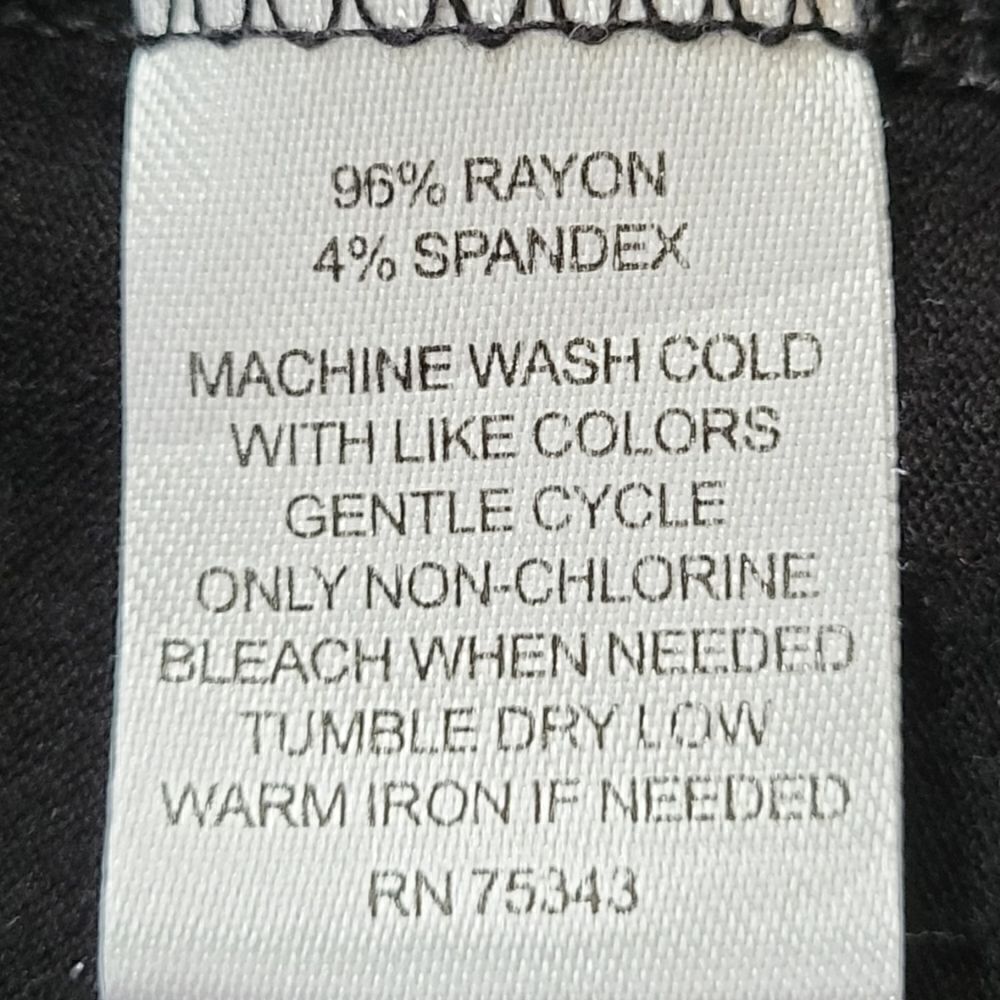 Little Black Dress Size Medium - Picture 5 of 5